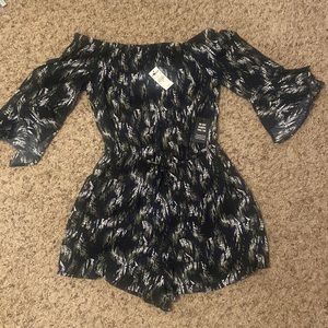 Express Shorts Romper - Off Shoulder Bell Sleeves. NWT Size Small